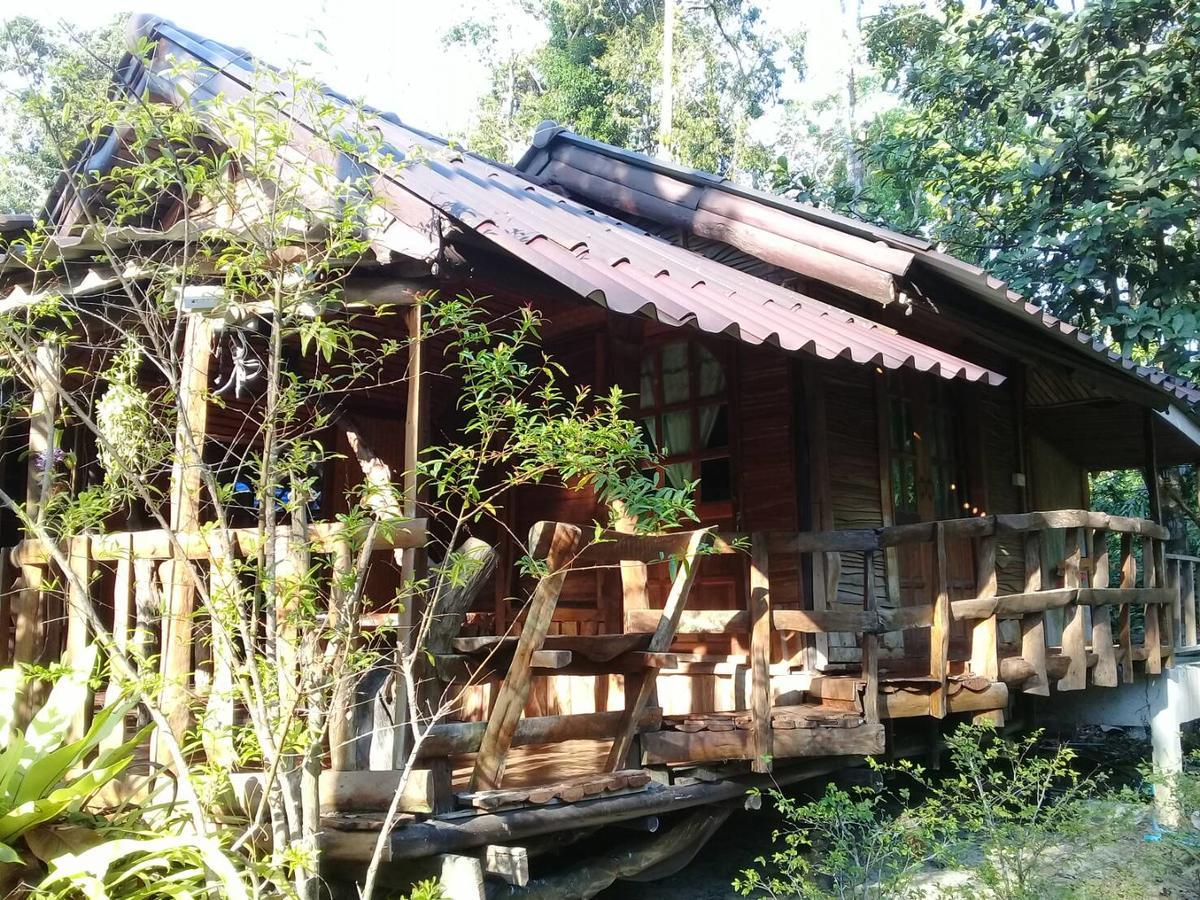 Koh Kood Little Hut Hotel Ko Kut Buitenkant foto