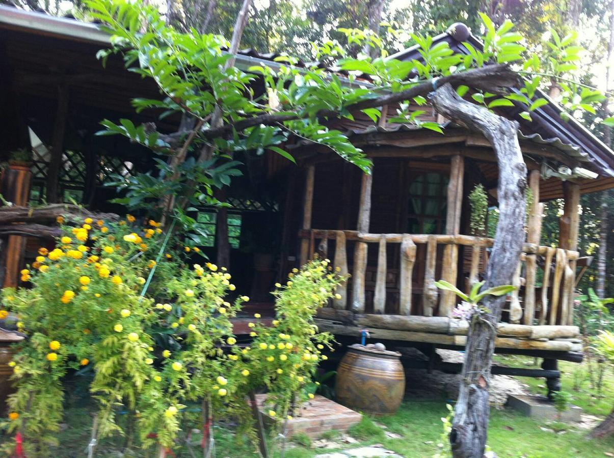 Koh Kood Little Hut Hotel Ko Kut Buitenkant foto